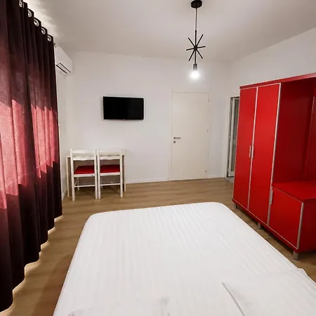 Demms * Tirana