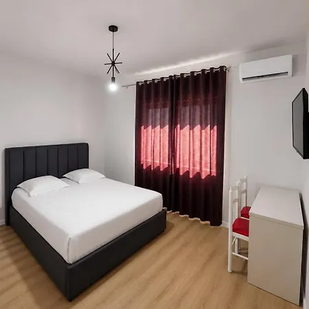 Hotel Demms Tirana