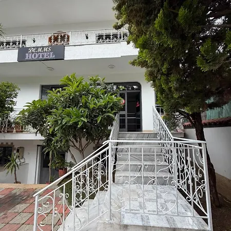 Hotel Demms